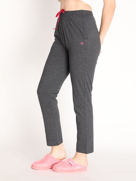 NEVA Women Cotton Capri Pants- Denim Milange