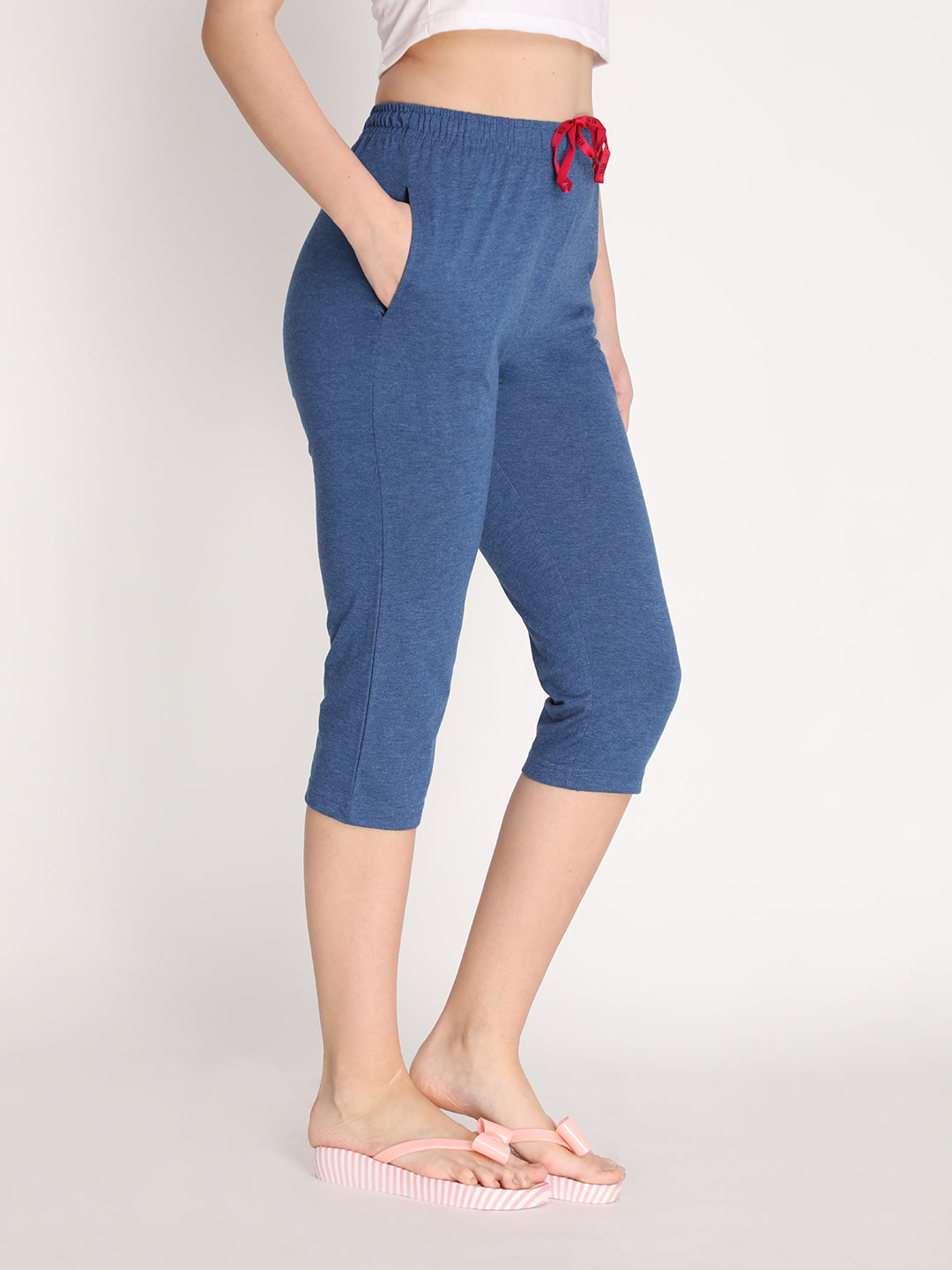 Buy Jockey Stretch Capri Pants-Blue at Rs.849 online | Activewear online