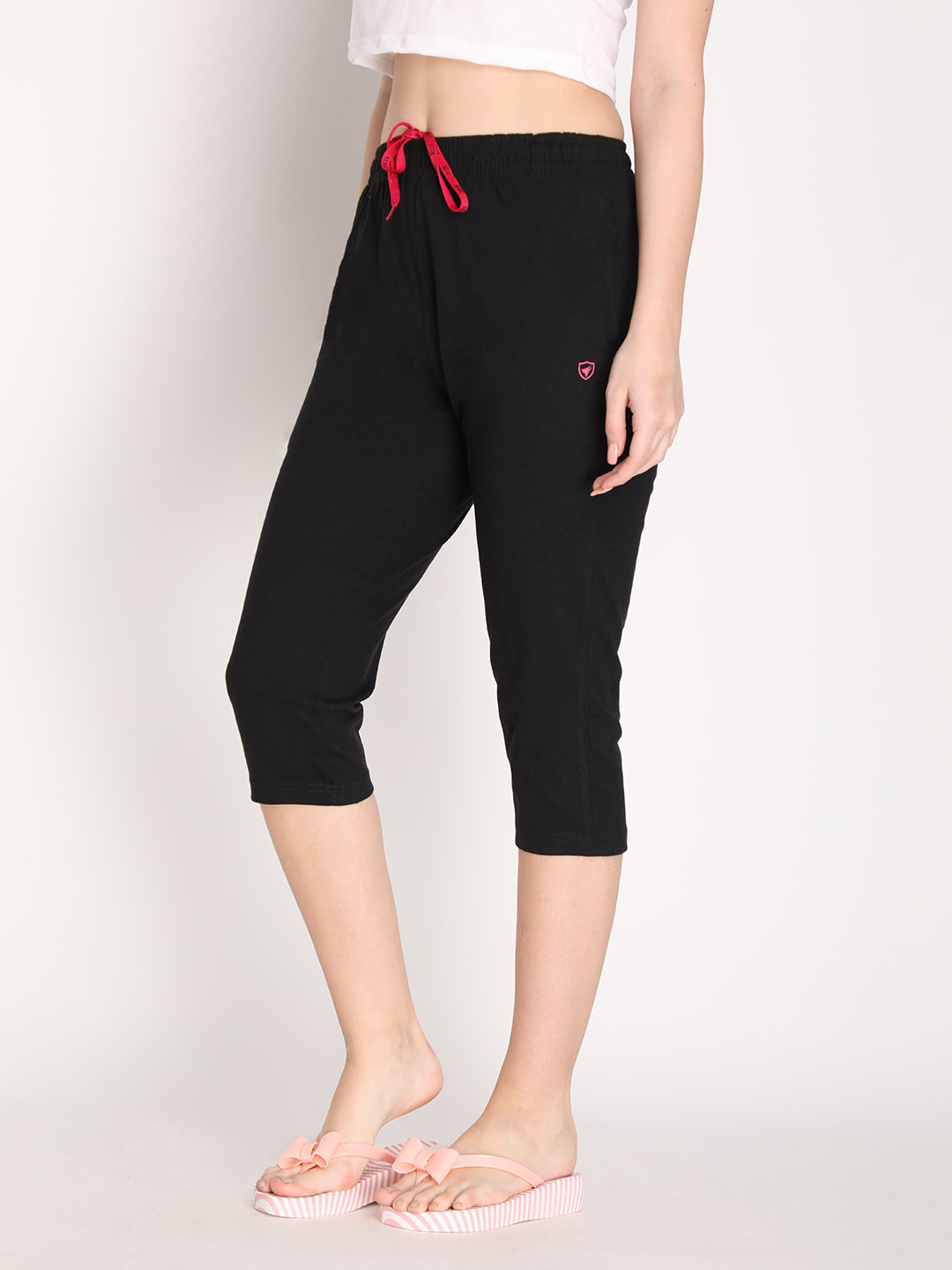Cotton Capris For Women - Half Capri Pants - Black at Rs 750.00, Millar  Ganj, Ludhiana